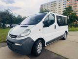 Opel Vivaro Kombi 9 Sitze, Klima - Opel Vivaro aus 2006