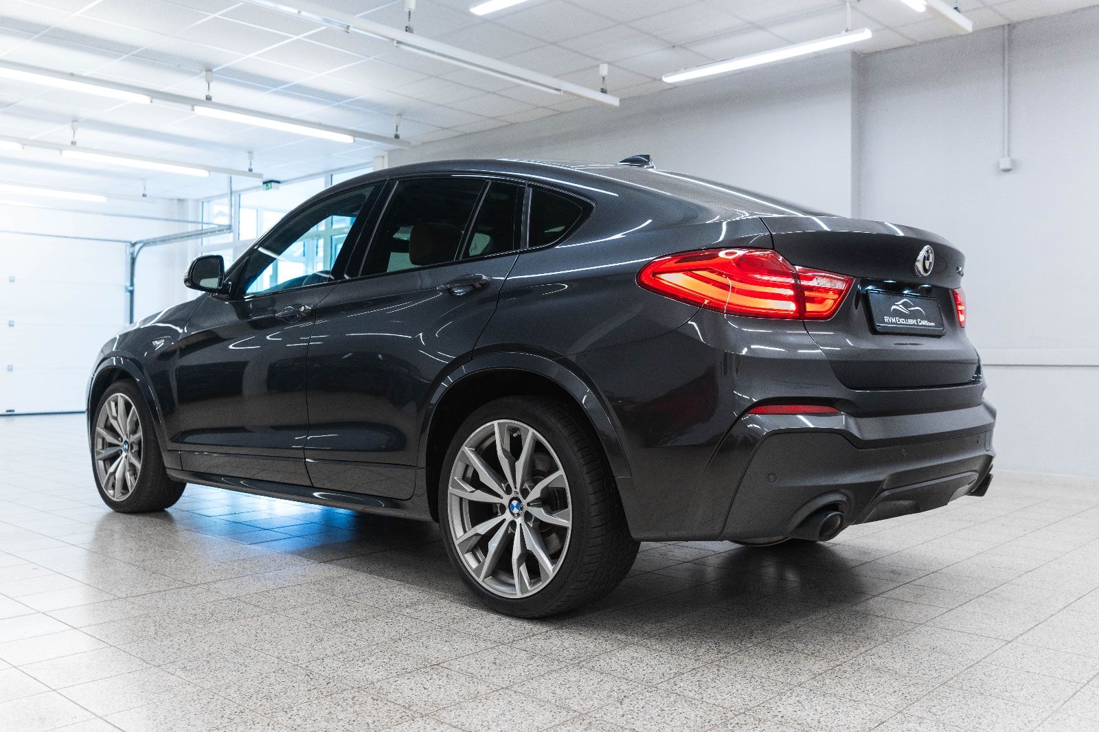 Fahrzeugabbildung BMW X4 M40i M-Sportpaket Head Up Harman 360 Xenon