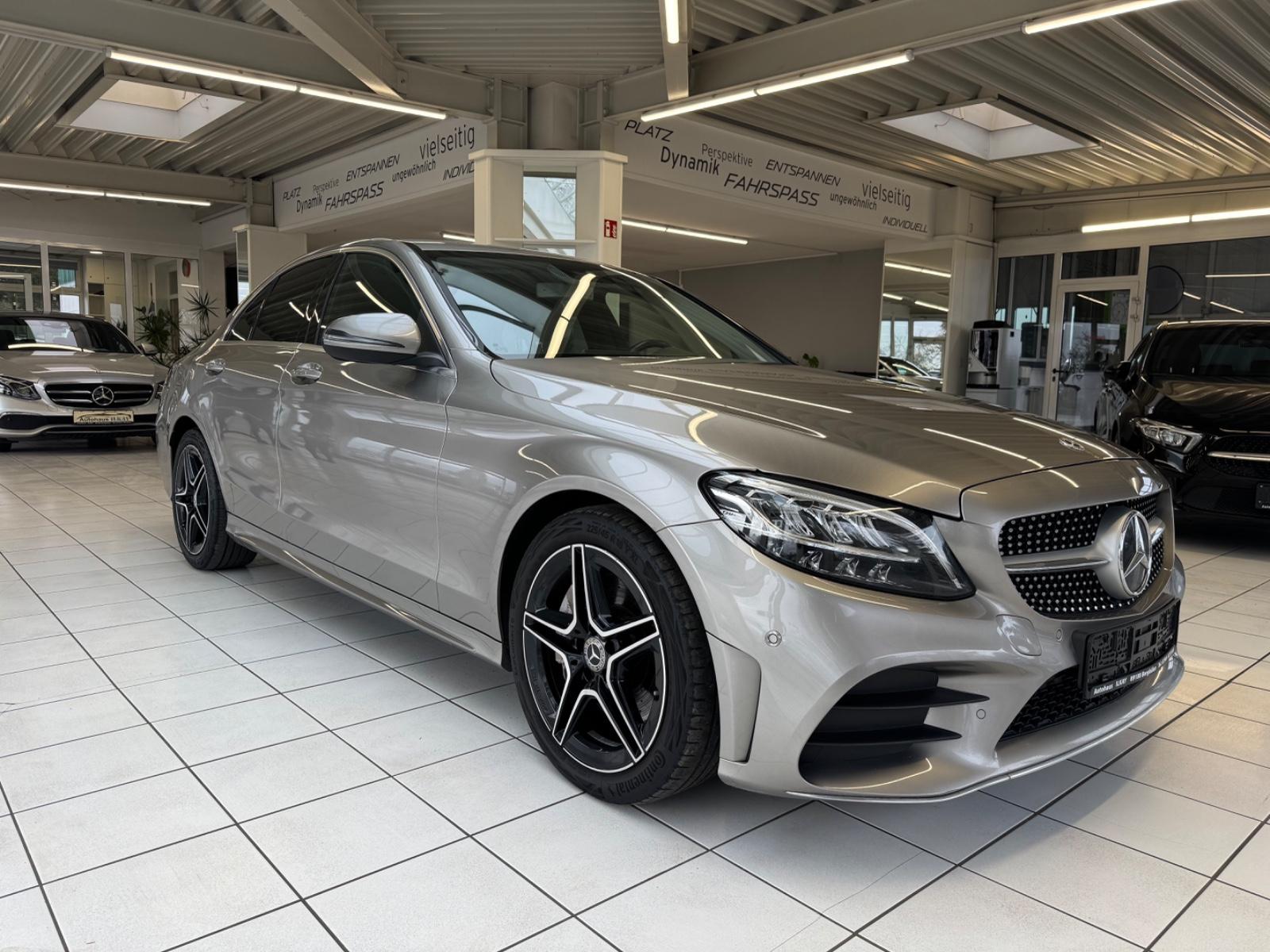 Mercedes-Benz C 300 AMG Paket,LED,Kamera,AHK