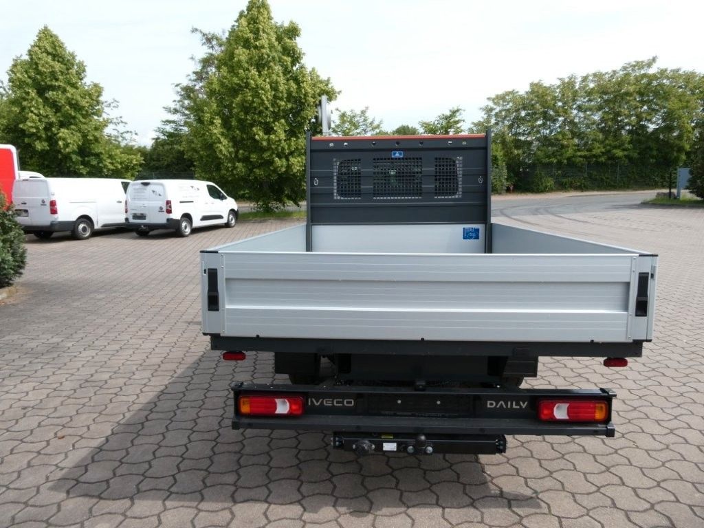 Fahrzeugabbildung Iveco Daily 35S18HD Doppelkabine Standheizung