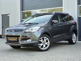 Ford Kuga Titanium Standhzg. AHK Kamera Alu Xenon - Ford Kuga mit Anhängerkupplung
