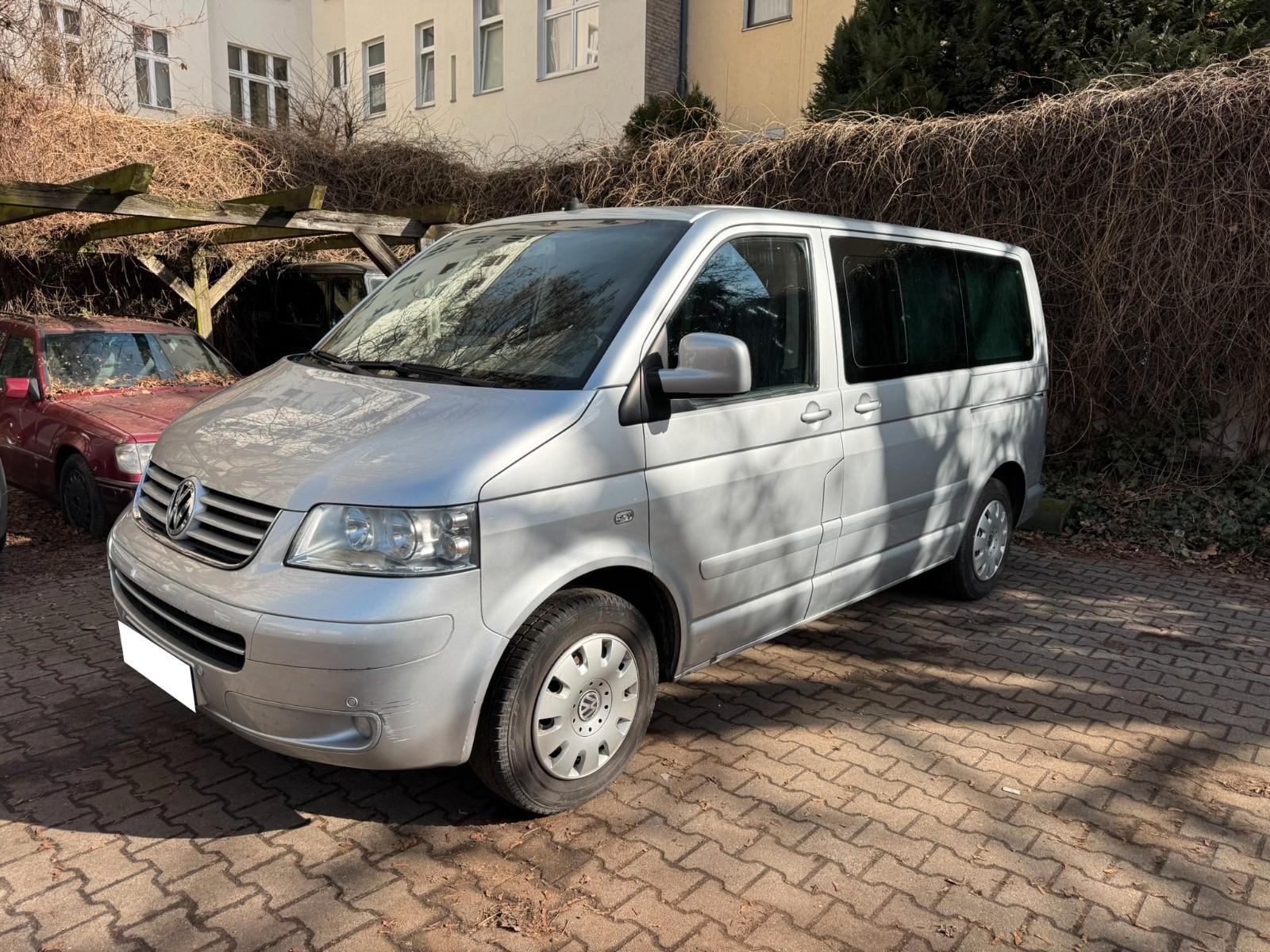 Volkswagen T5 Multivan Comfortline 2x Schiebetüren