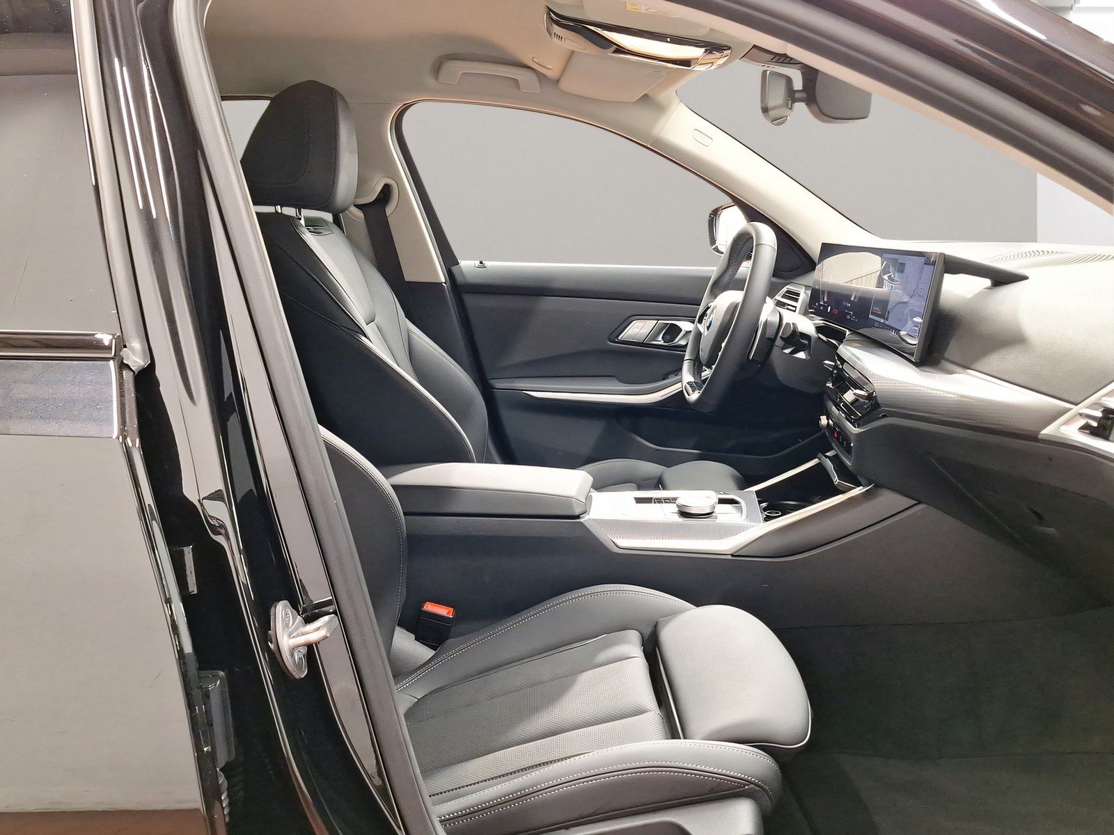 BMW 318i Touring LiveCockpitProf Kamera Driv.Assist foto 5