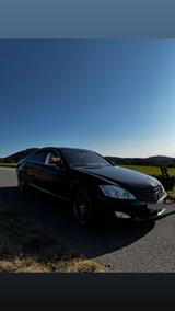 Mercedes-Benz V8,20Zoll Felgen,AMG Paket, Massagesitze,Bicolou - Mercedes-Benz S 450: AMG