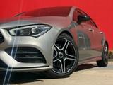Mercedes-Benz CLA 200*AMG-LINE*WIEDESCREEN*NAVI*R-CAM*LED*1HAN - silberne Mercedes-Benz CLA 200