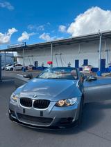 BMW 325i E93 - BMW 325 in Frankfurt (Main)