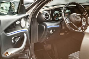 Mercedes E 300 - 7