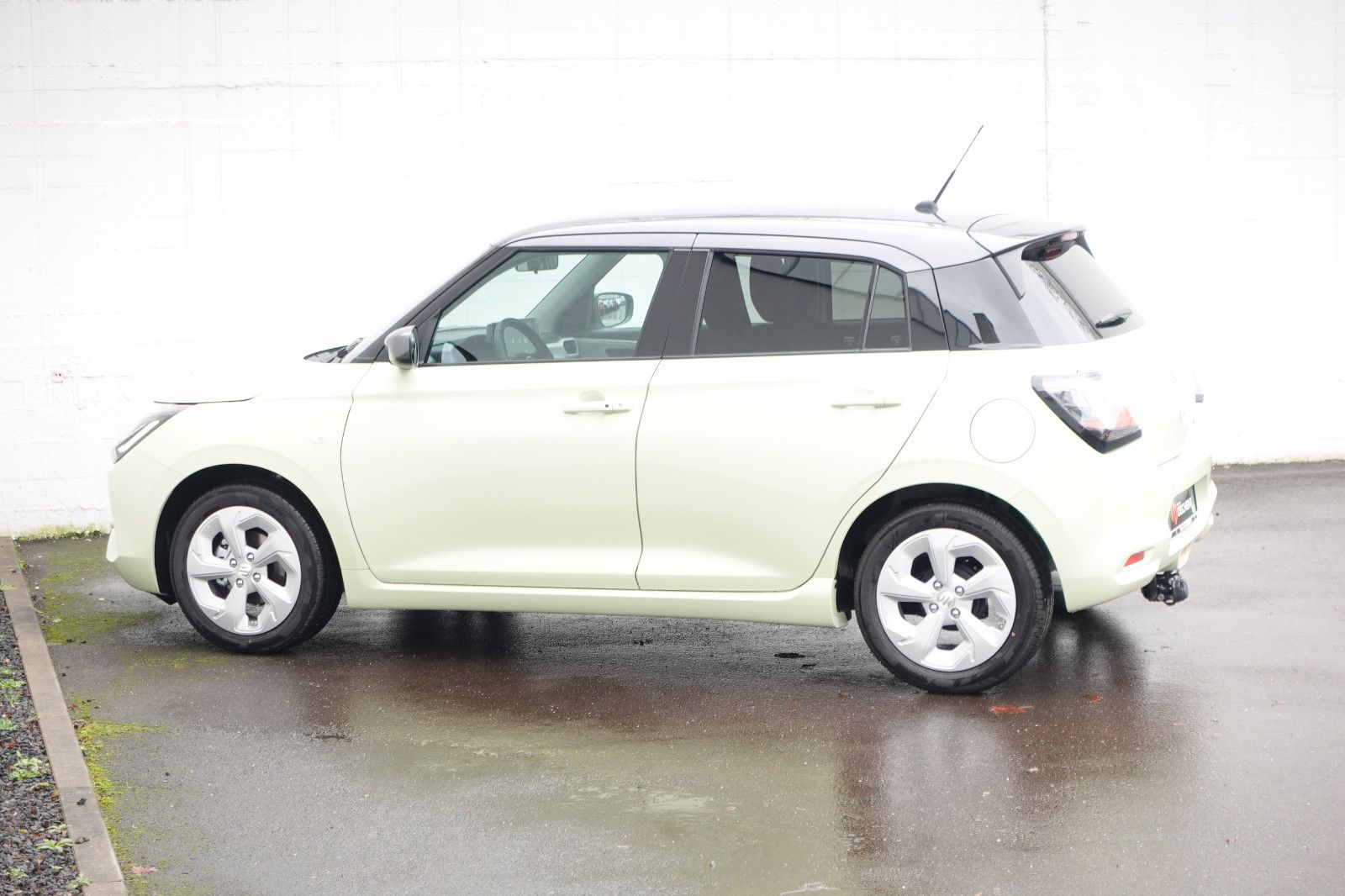 Fahrzeugabbildung Suzuki Swift 1.2 Comfort AHK,Sitzh.,Navi,Kamera,PDC