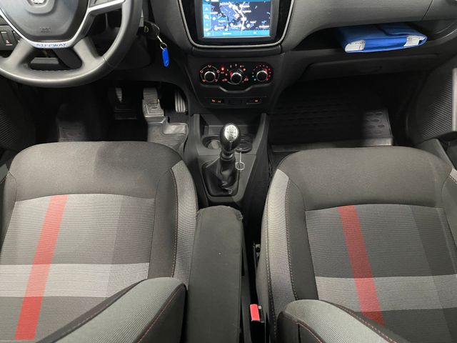 Dokker Stepway Plus 1.3 TCe 130 NAVI TEMPOMAT
