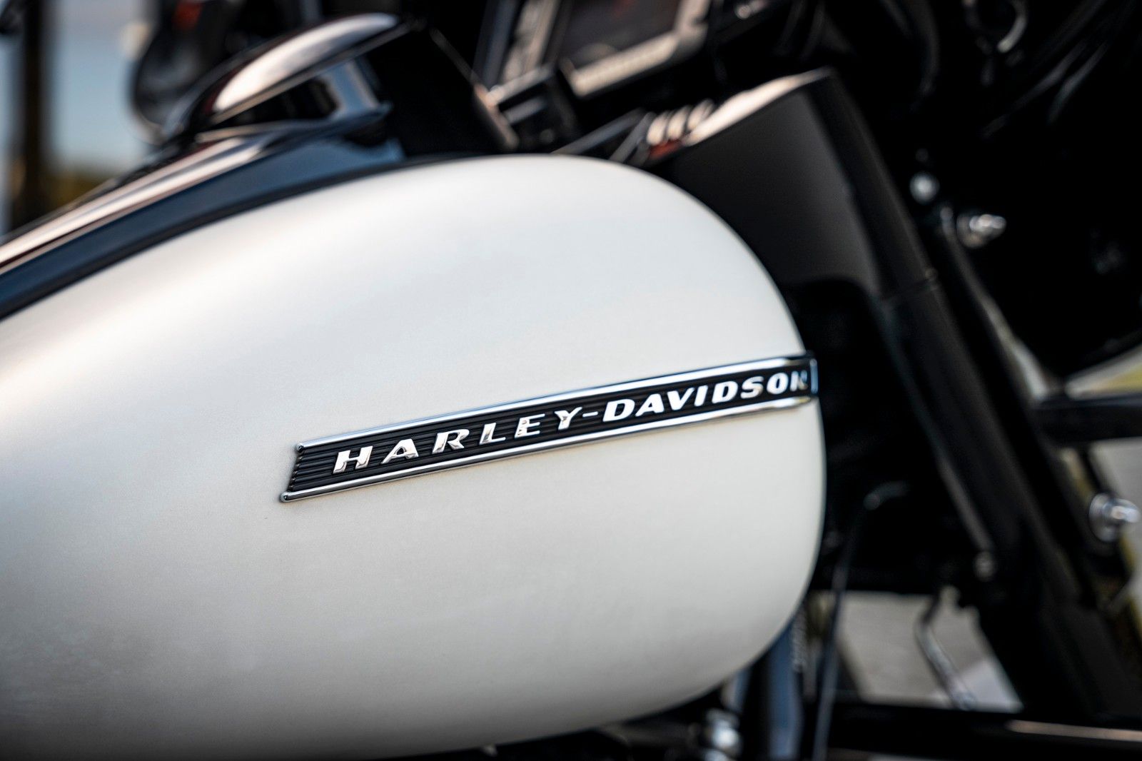 Fahrzeugabbildung Harley-Davidson STREET GLIDE SPECIAL FLHXS  abnehmbares TOUR-PAK