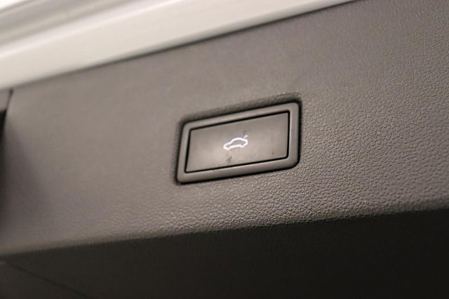 T-Roc 1.5 TSI UNITED LED NAVI KAMERA SHZ BT PDC