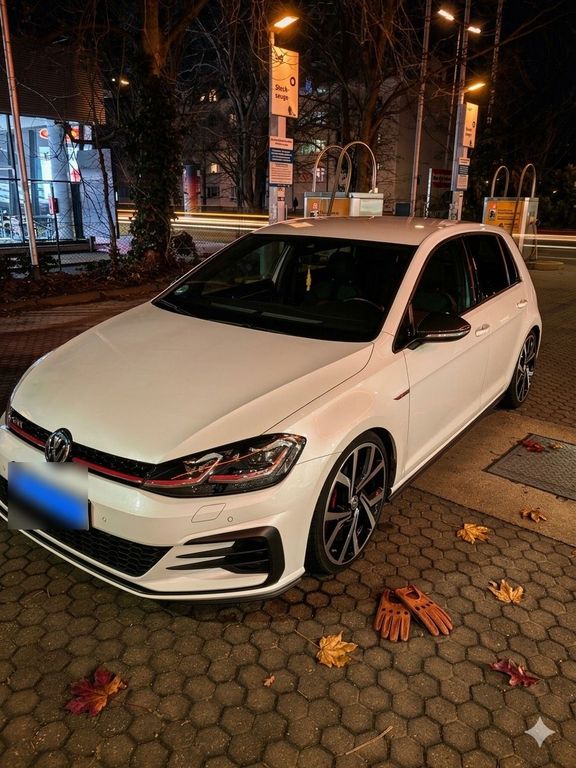 Image of Volkswagen Golf