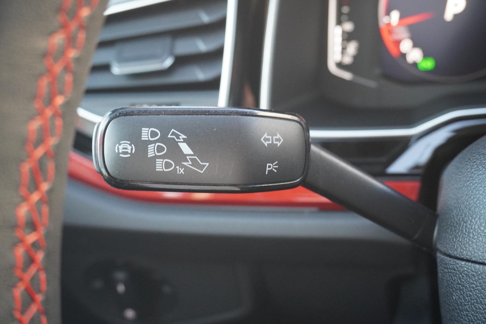 Volkswagen Polo 2.0 TSI GTI DSG Navi Sitzheizung LED ACC, миниатюра 17