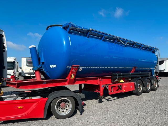 Feldbinder KIP 50.3 eigene instalație hidraulică