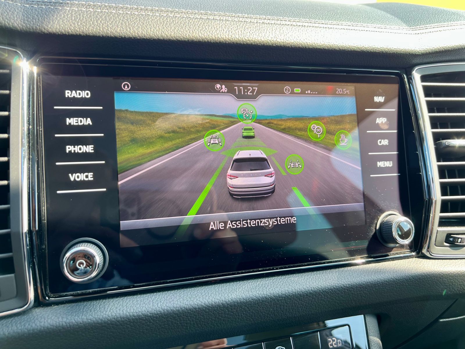 SKODA Kodiaq Ambition 7-SITZE AAC SCHIEBEDACH KAMERA