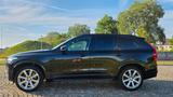 Volvo XC90 T6 AWD Inscription B&W, 360, Massage,Luft. - Volvo XC90 mit Benzin-Antrieb: Geländewagen