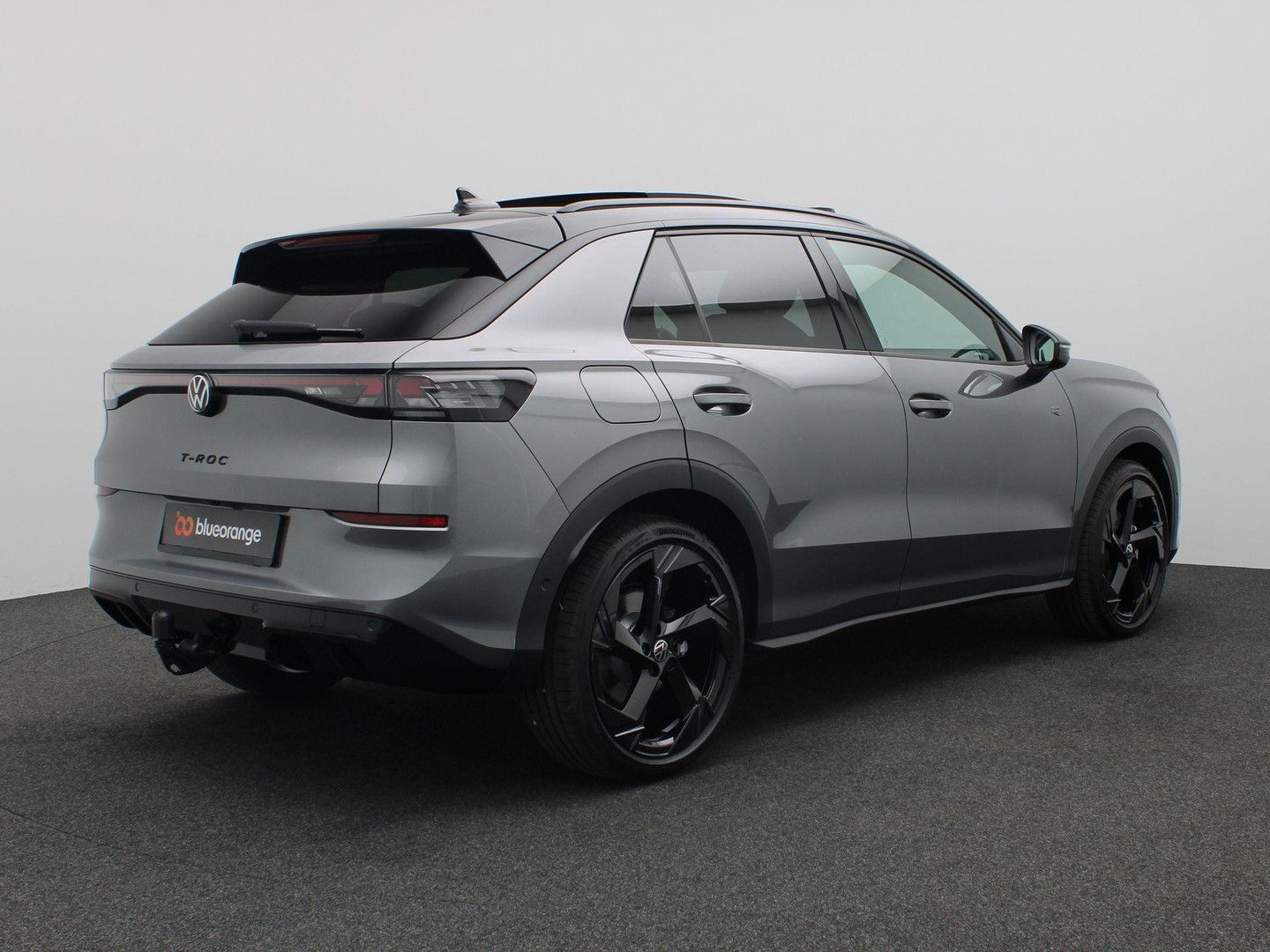 Volkswagen T-Roc 1.5 eTsi R-Line 150PS DSG Panodach, AHK, 2 imagem 3