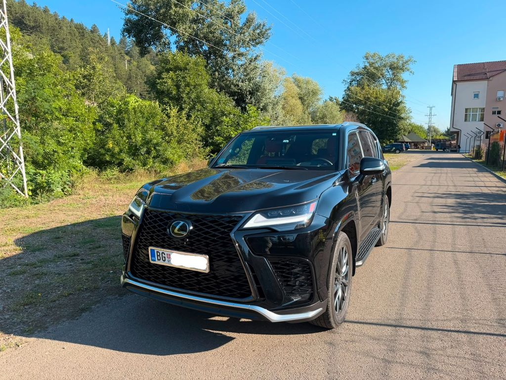 Image of Lexus LX 600