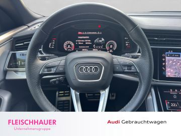 Audi Q8 - 9