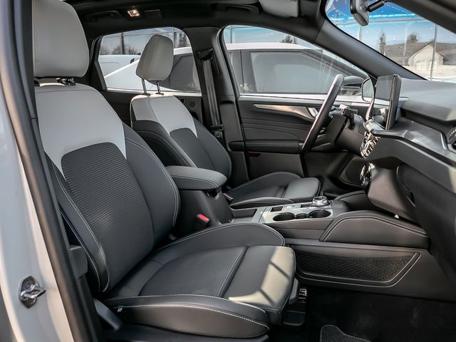 Ford Kuga 2.5 Hybrid Sound Edition Pano Kamera