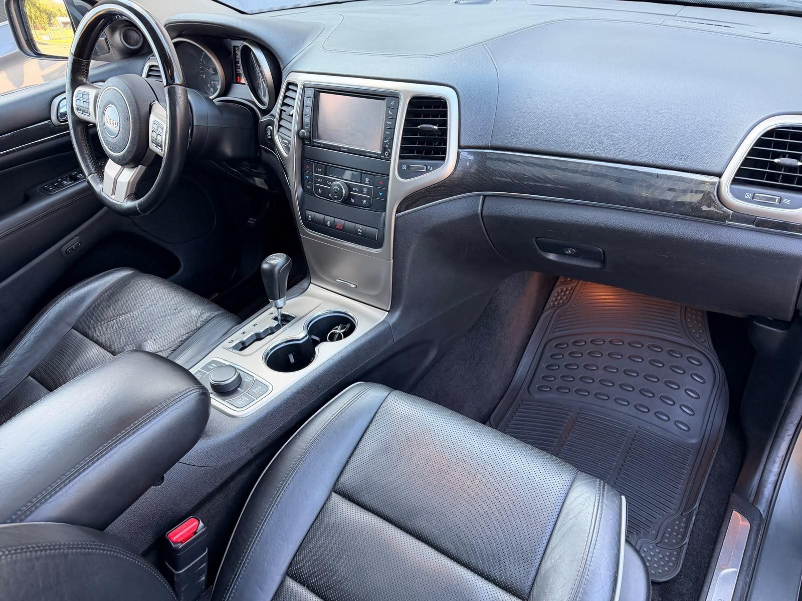 Jeep Grand Cherokee 3.0 CRD Overland | 241 ch | BVA | Cuir Nappa ventilé | Toit panoramique | Caméra de recul | Attelage
