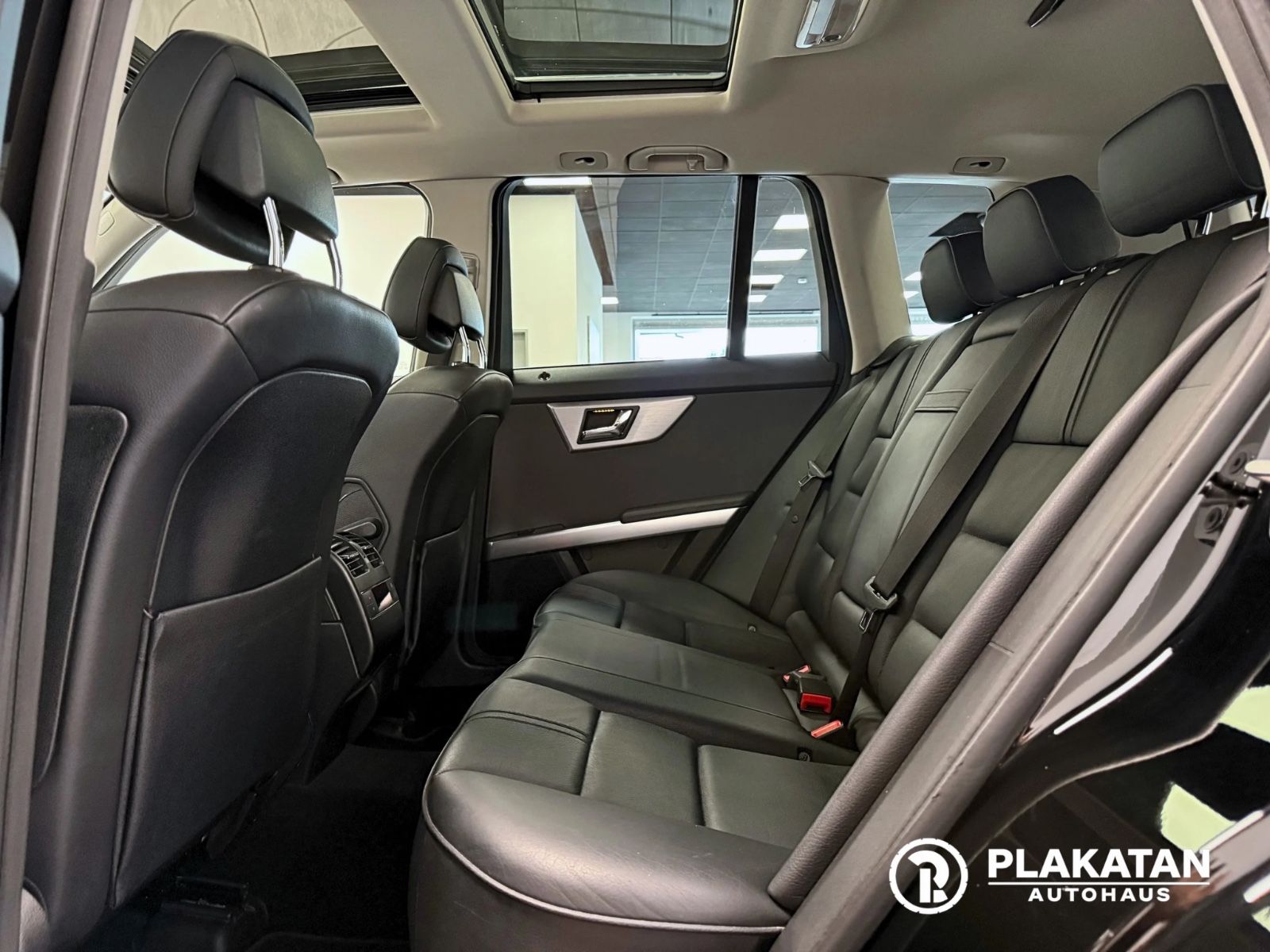 Fahrzeugabbildung Mercedes-Benz GLK 320 CDI 4Matic Navi Leder Panorama Bi-Xenon