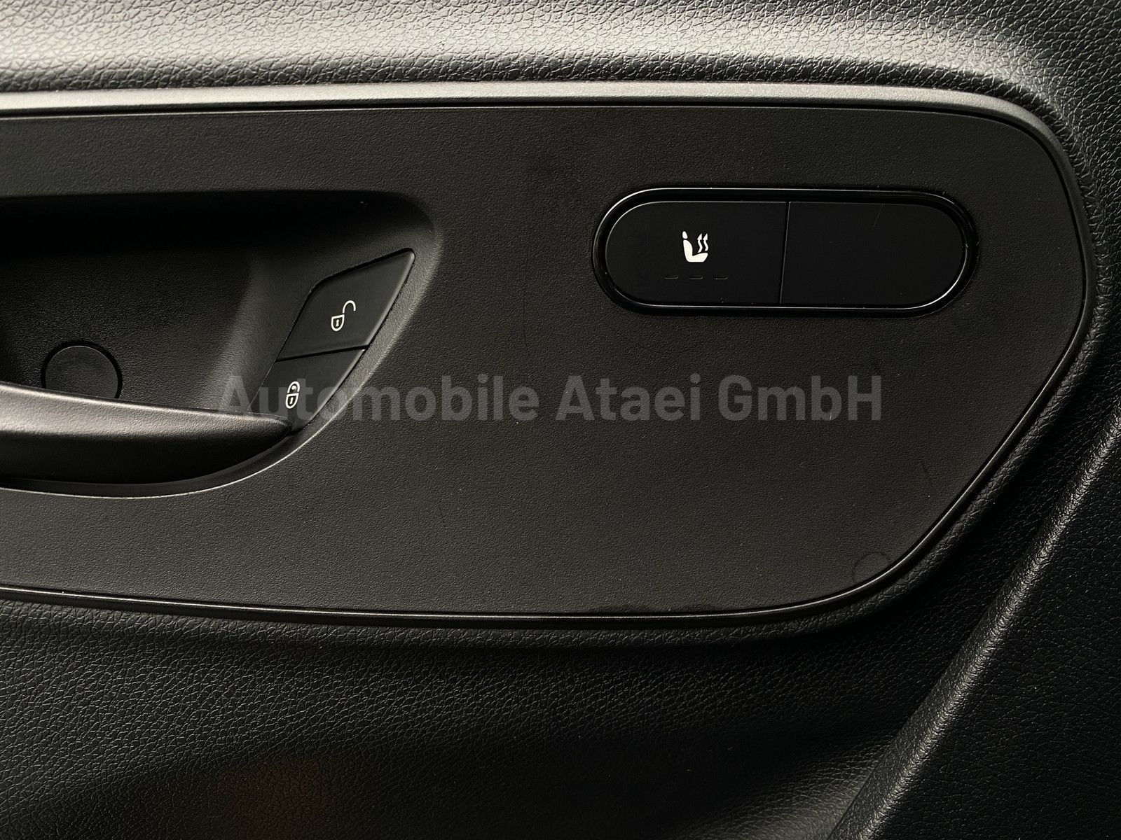 Fahrzeugabbildung Mercedes-Benz Sprinter 314 Automat *Ladebordwand*+Kamera (1611
