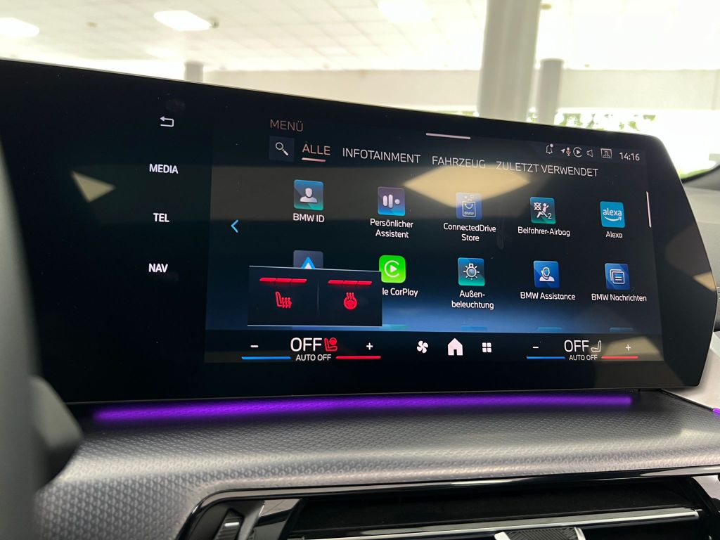 BMW 223 Active Tourer i M-Sport*PANO*HUD*H-K*360°