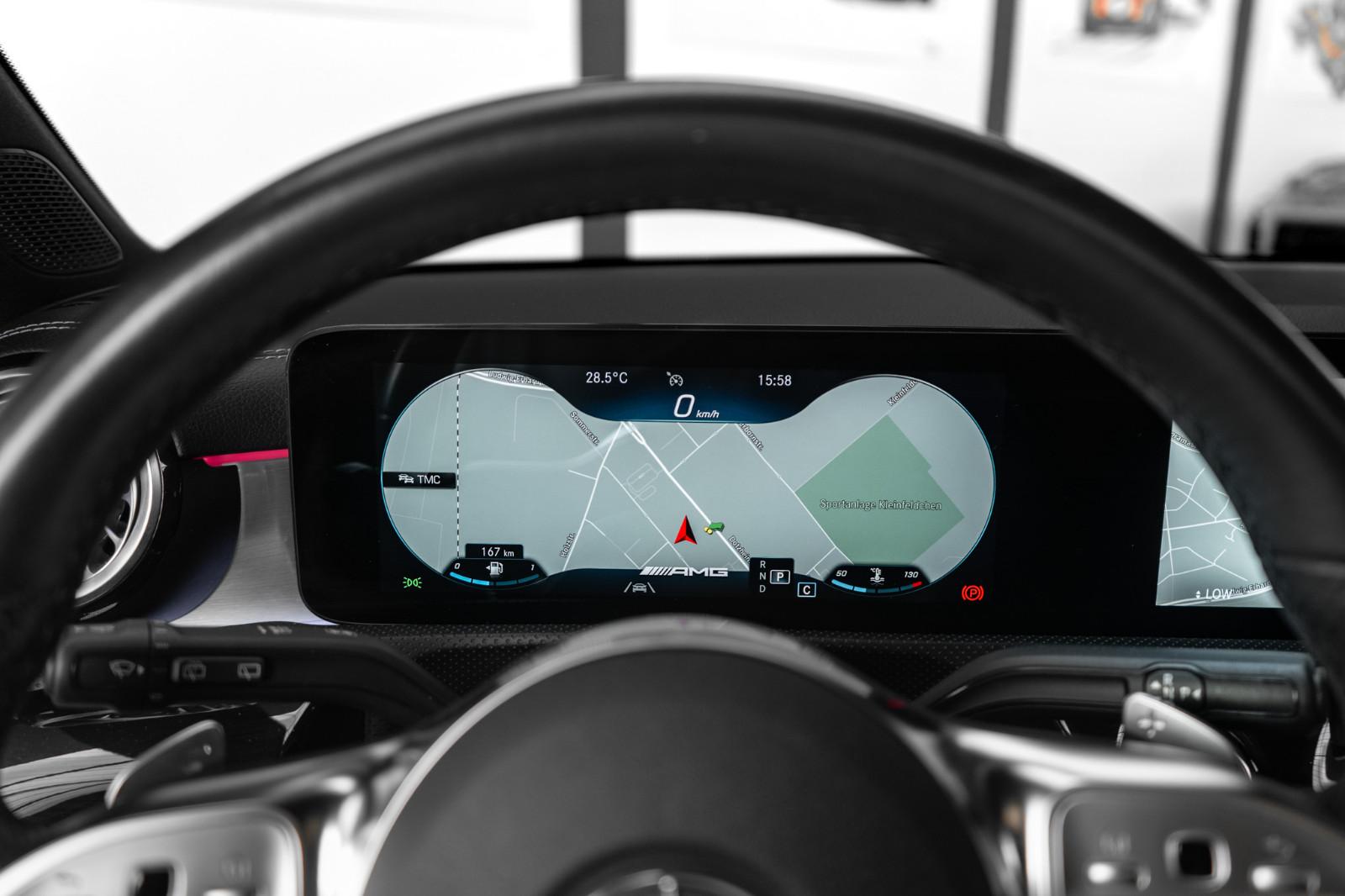 Mercedes-Benz CLA 35 AMG #AEROKIT #NIGHT-PAKET #PANORAMA