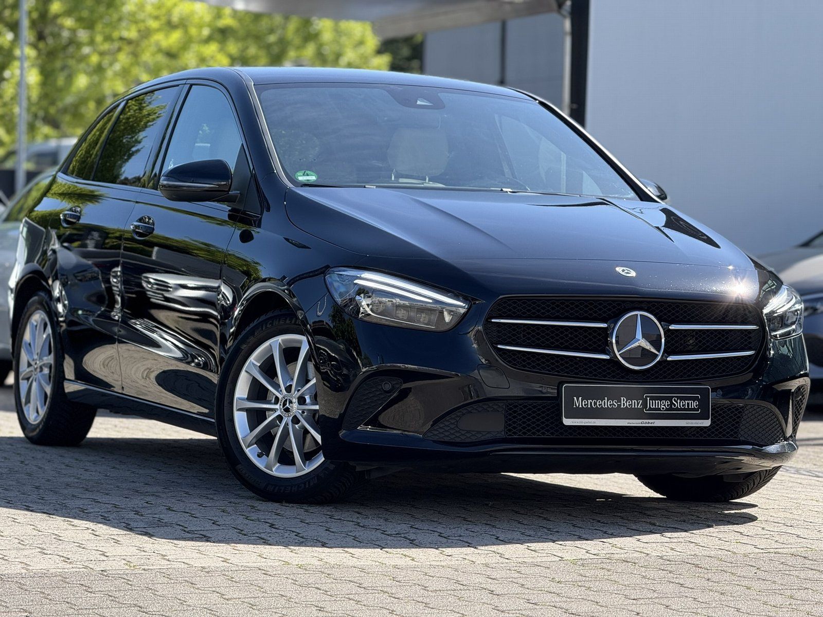 Fahrzeugabbildung Mercedes-Benz B 200 Progressive KAMERA*MULTIBEAM*NIGHT-PAKET*