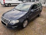 Volkswagen Passat Variant Highline AUT. Klima SHZ PDC