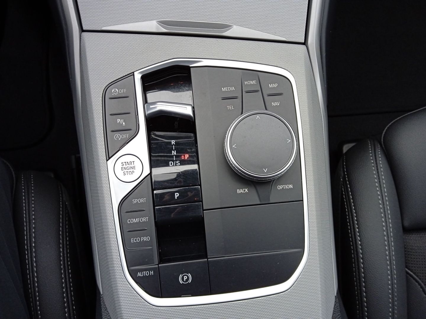 BMW 318 i Touring  Aut.  AHZV+SHZG+KLIMA+HIFI+DAB+AK foto 19