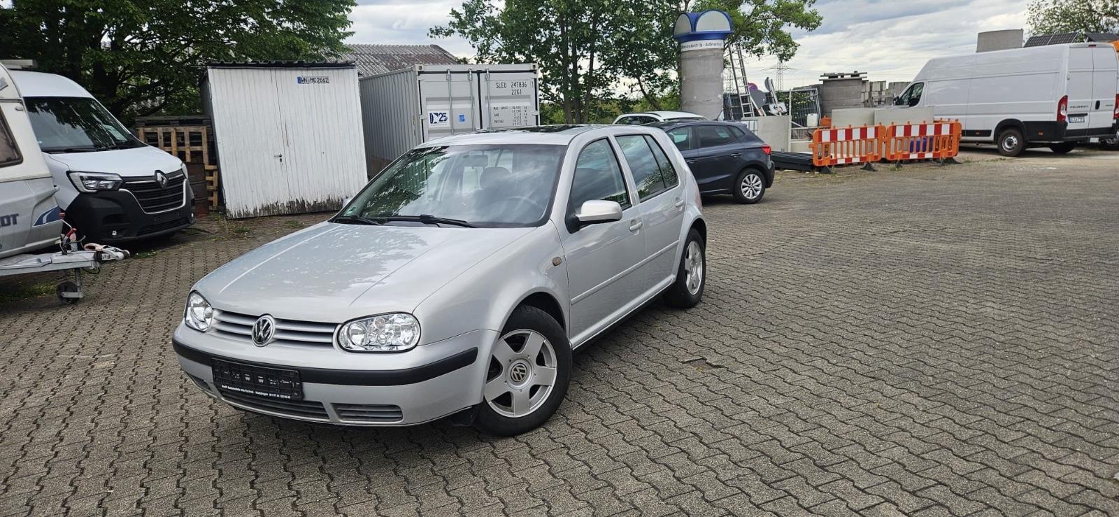 Volkswagen Golf Highline