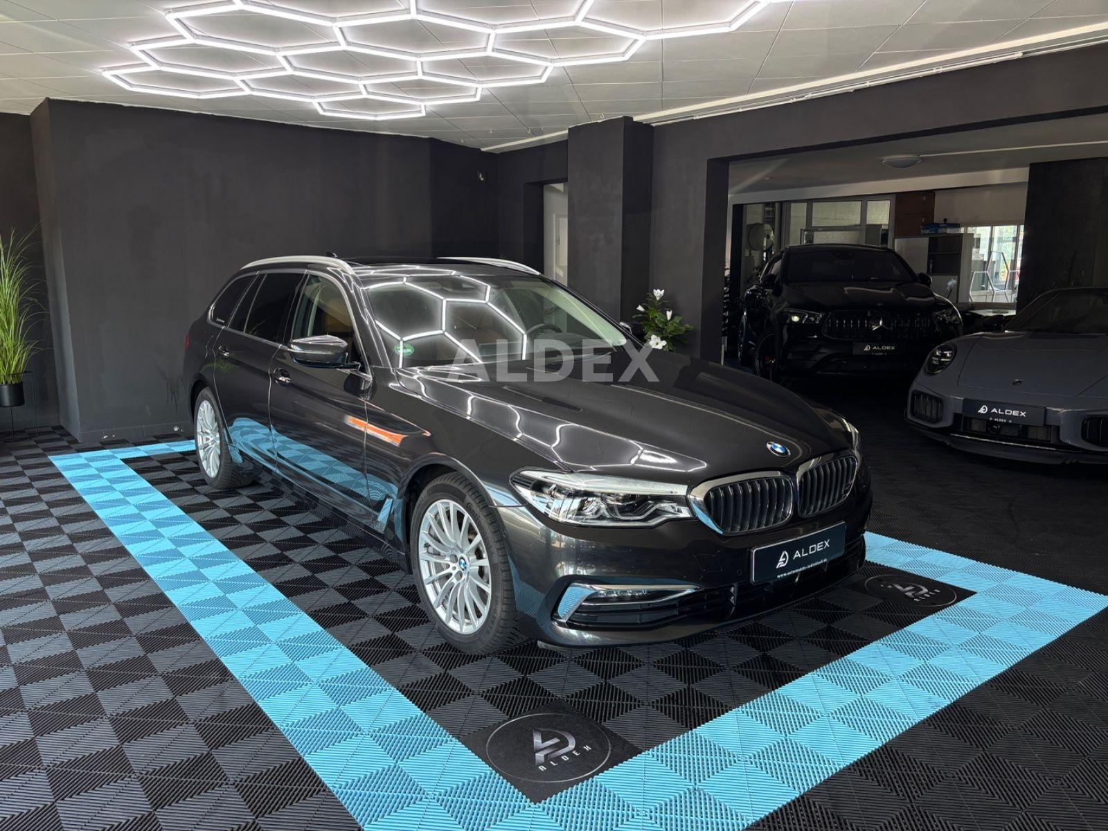 BMW 530d Touring°HUD°PANO°KEYLESS°ACC°MEMORY°STANDH°