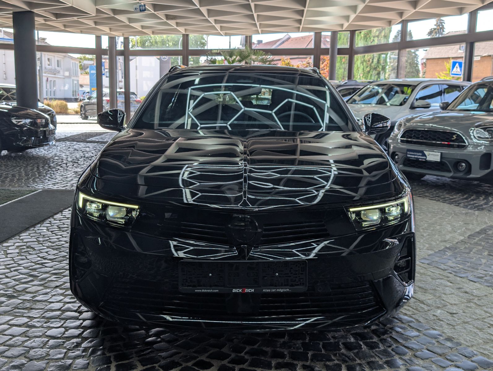 Fahrzeugabbildung Opel Astra ST 1.2T GS AHK*360°KAM*MATRIX*ACC*HuD*PANO