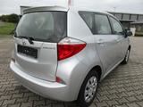 Toyota Verso-S Verso-S (NLP1/NSP1)(2010->) Life - Toyota Verso-S: 5 Türen