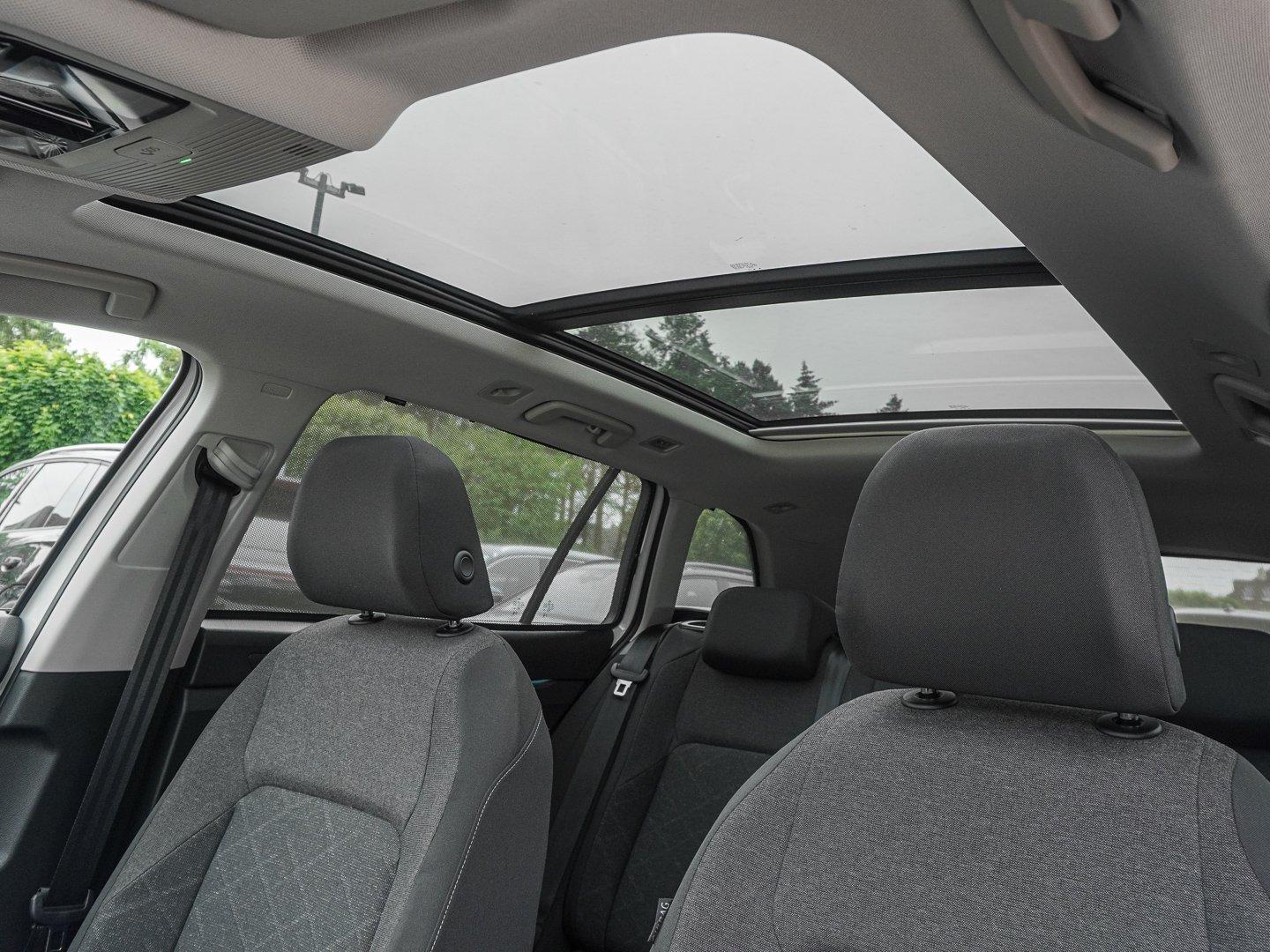 Volkswagen Golf Variant Life 1.0 eTSI DSG PANO HEAD-UP AHK, миниатюра 8