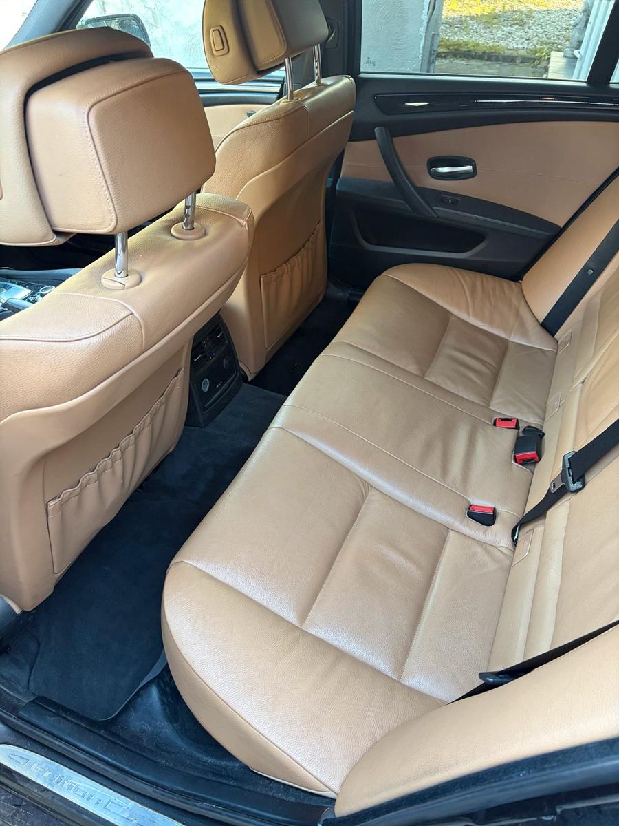 BMW 525 2009 — photo 11