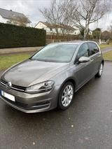 Volkswagen Golf 1.4 TSI 92kW BMT KeylXenonDynaudioPDCAlarm - Volkswagen Golf: 1.9