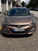 Hyundai Hyundia i30 - Hyundai Accent in Wuppertal
