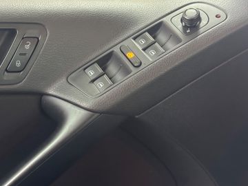 Volkswagen Tiguan - 7