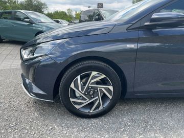 Hyundai i20 1.0 Trend (100 PS) KlimaTempomatDAB+