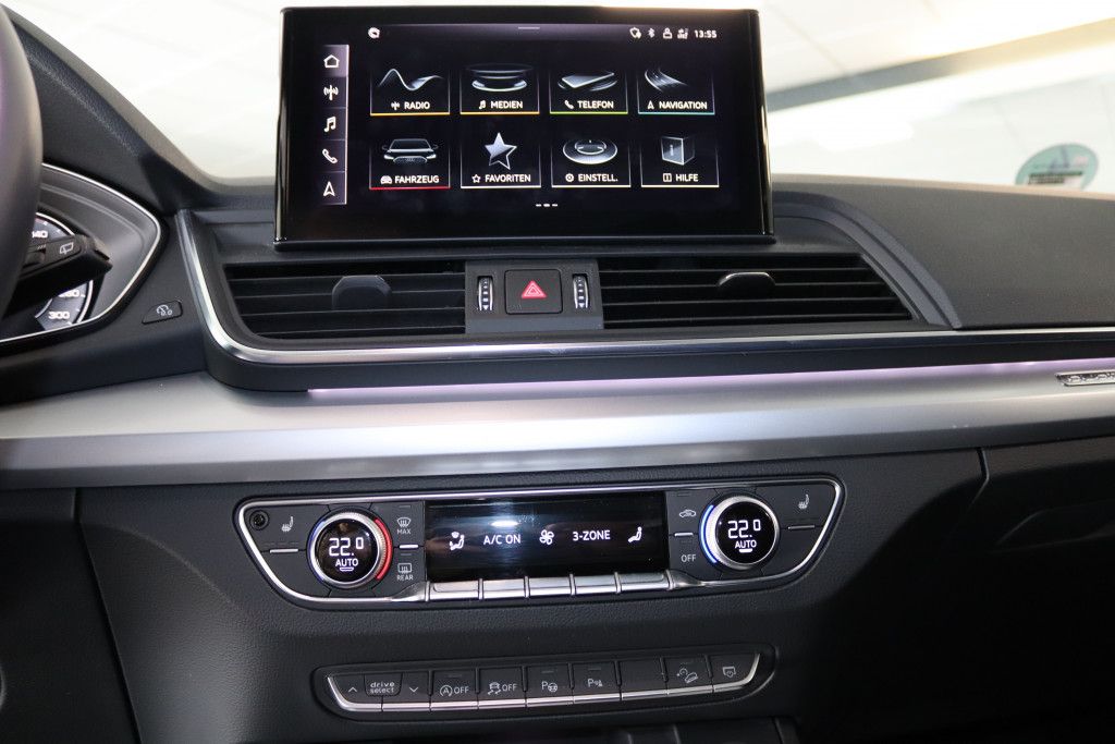 Fahrzeugabbildung Audi Q5 50 TDI S line edition one-Matrix-Navi-Virtual