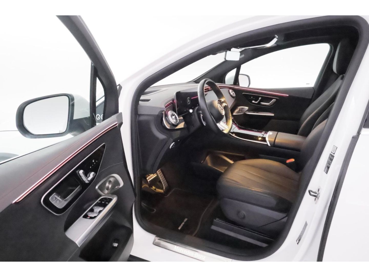 Mercedes-Benz EQE 350 AMG Line LED VIRTUAL HUD NAVI AHK PDC foto 16