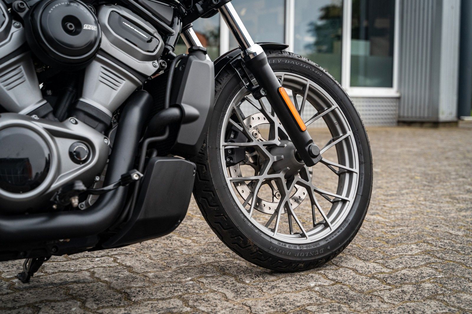Fahrzeugabbildung Harley-Davidson RH975S Nightster Special - Jekill & Hyde -