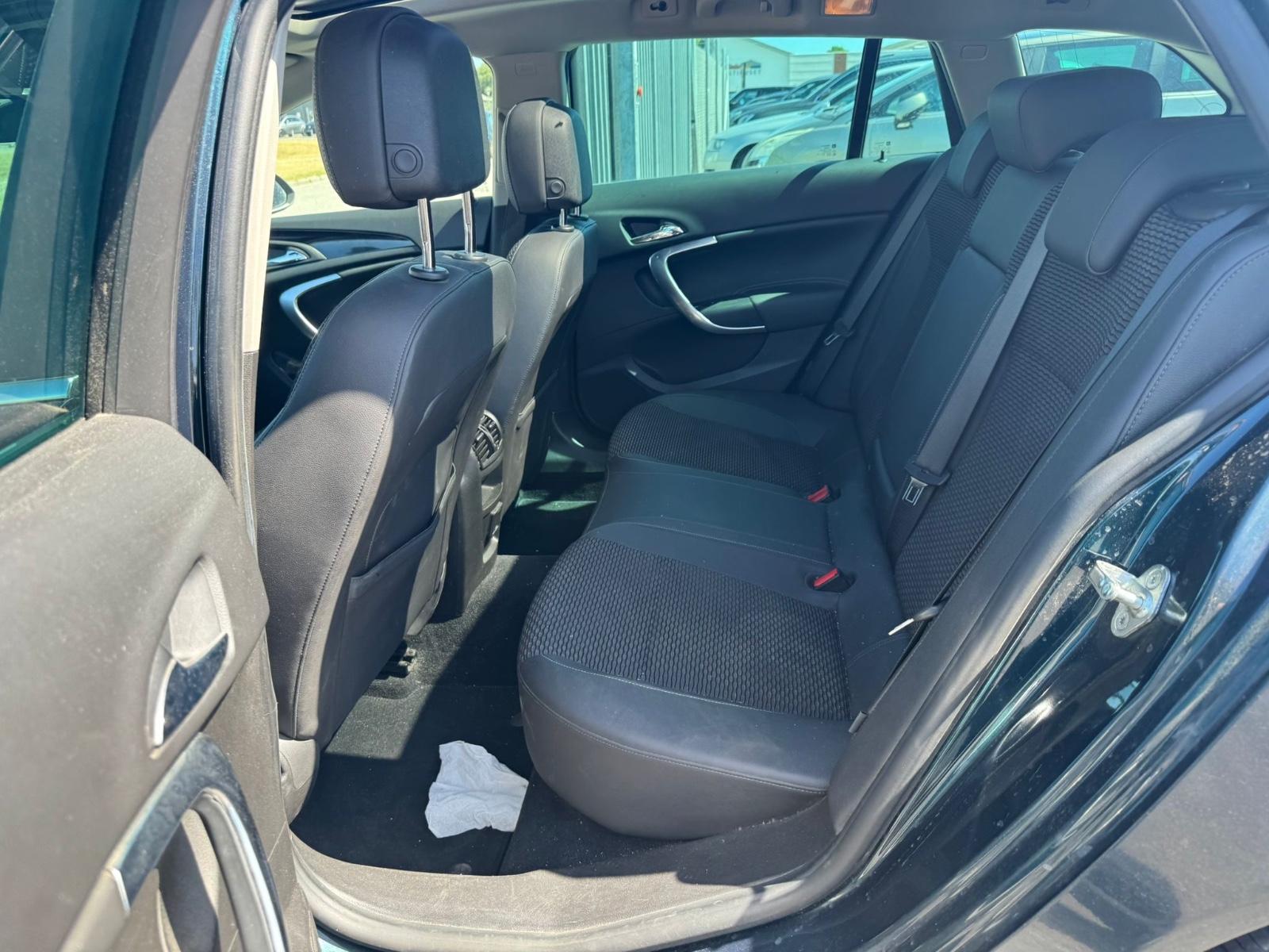 Opel Insignia 2015 — photo 12