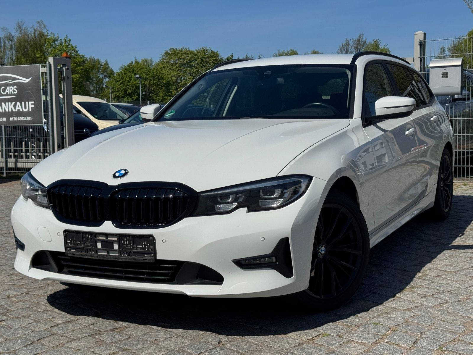 BMW 318d Touring*Navi*PDC*LED*HU/AU 01.27*Euro 6*