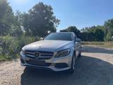 Mercedes-Benz C 220 d 4MATIC T Autom. - - Mercedes-Benz C 220 Gebrauchtwagen in Berlin