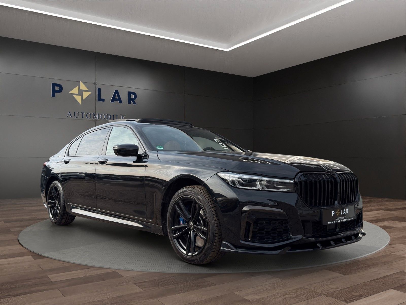 Fahrzeugabbildung BMW 750Li xDrive HUD/Skylounge/H&K/Massage/Luftf.