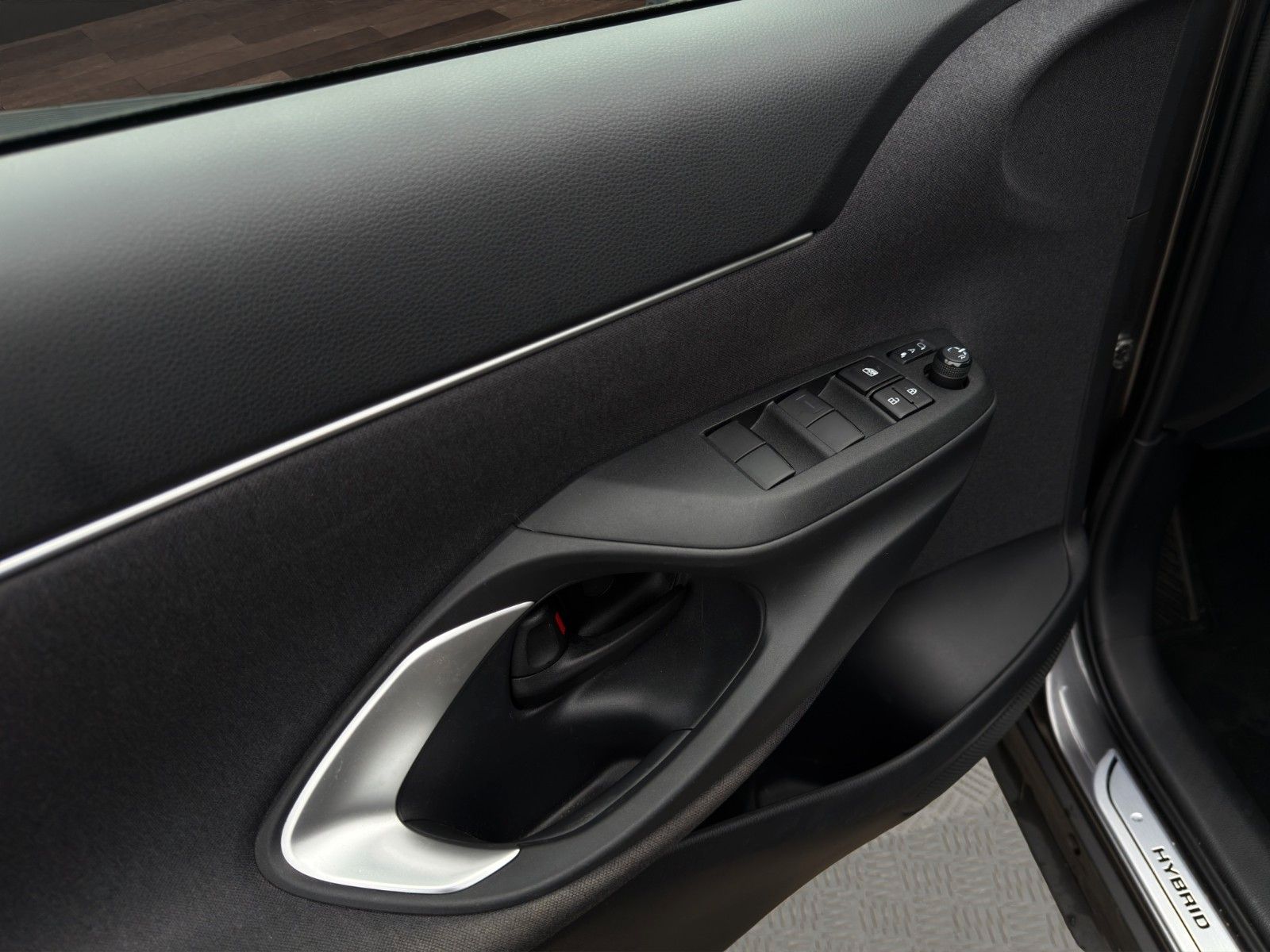 Fahrzeugabbildung Toyota Yaris Cross Hybrid *Team-D*Bhz-Lenkrad*RFK*ACC*